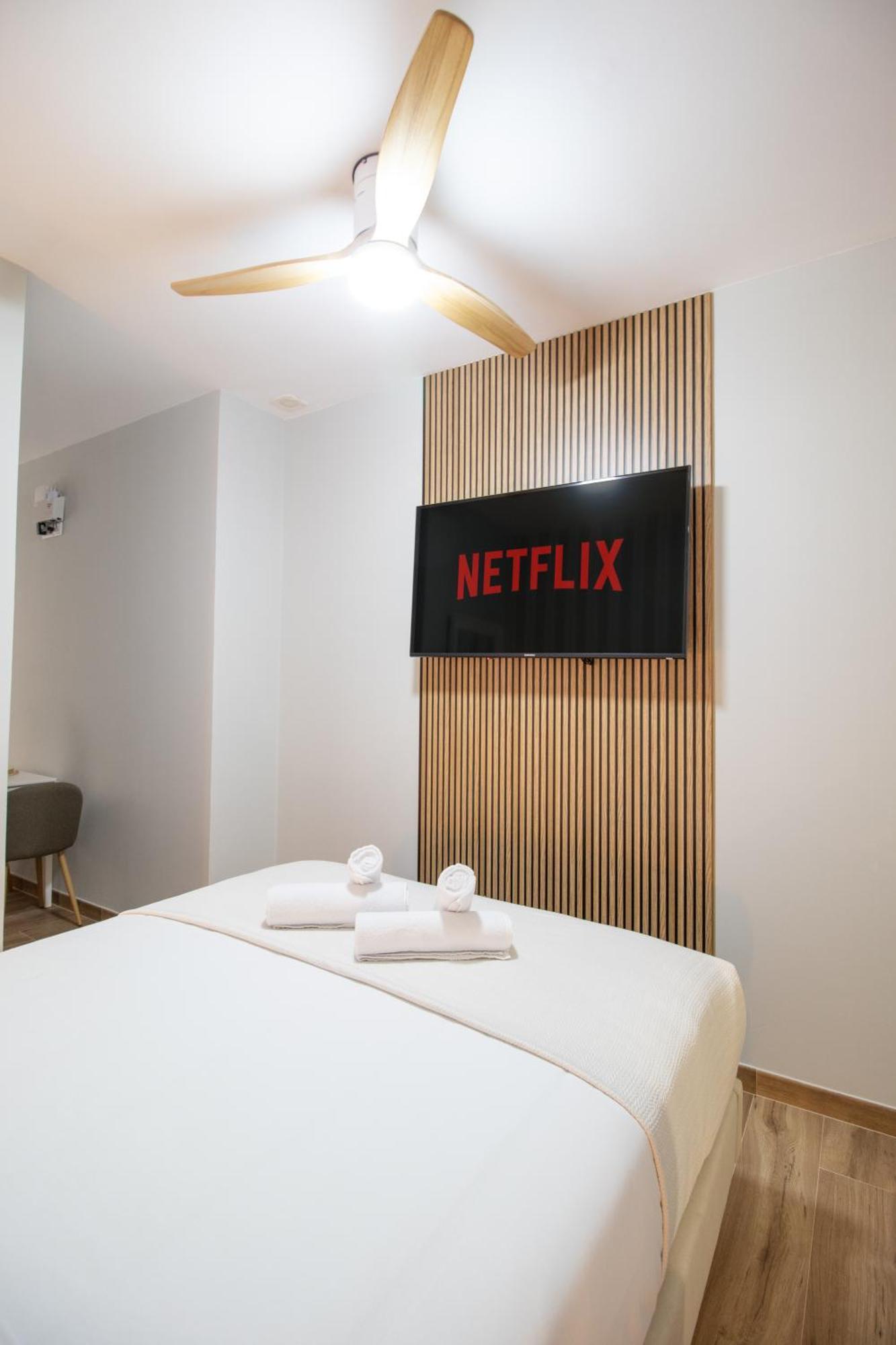 Suite Parque Del Turia By Concept Flats Valenza Esterno foto